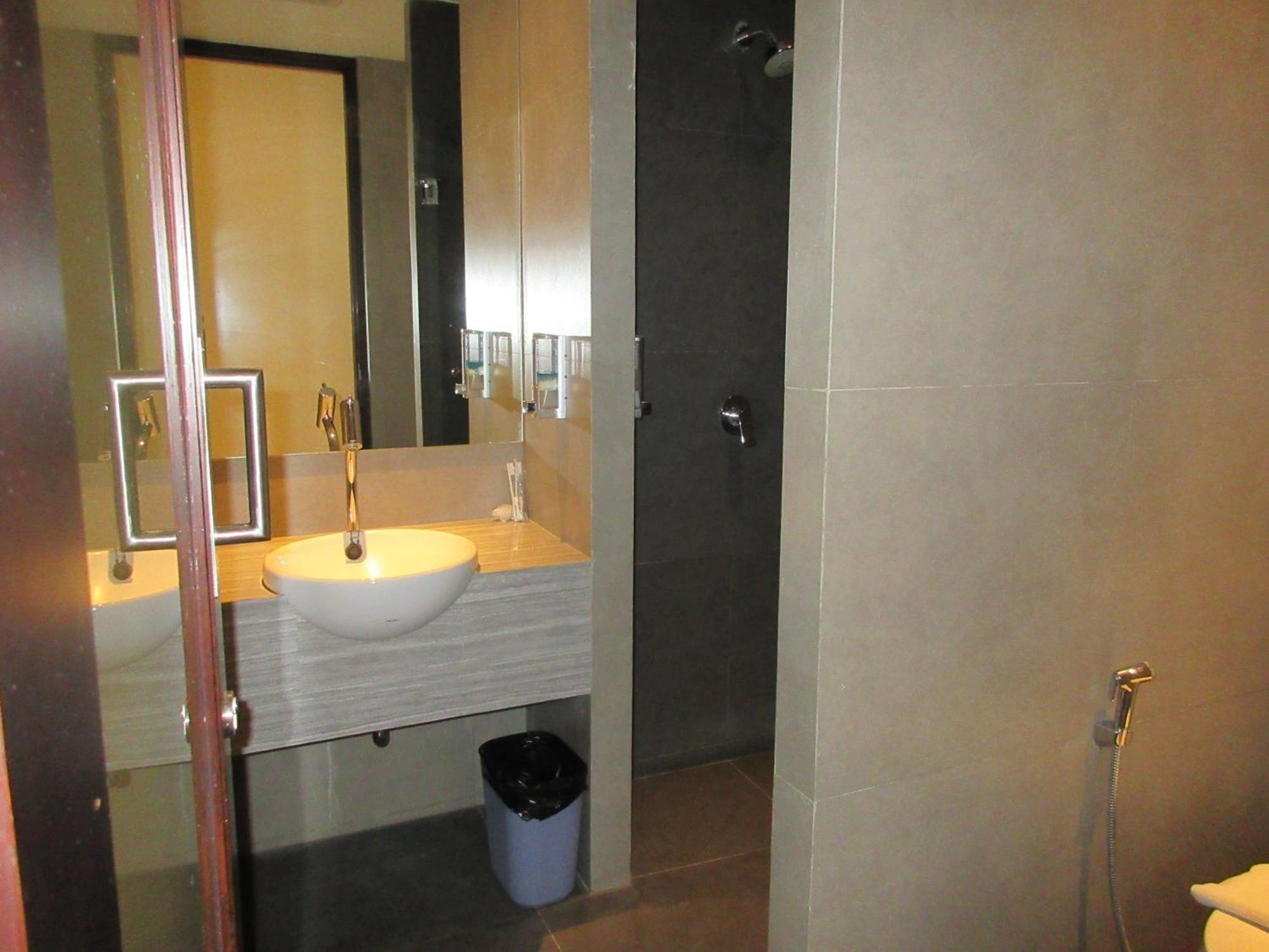 Sweet Garden Guest House Malang Zimmer foto