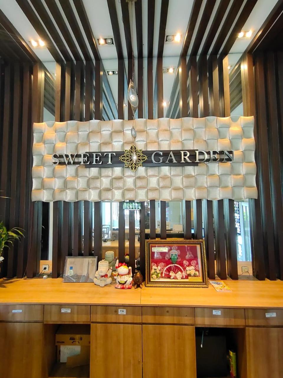 Sweet Garden Guest House Malang Exterior foto